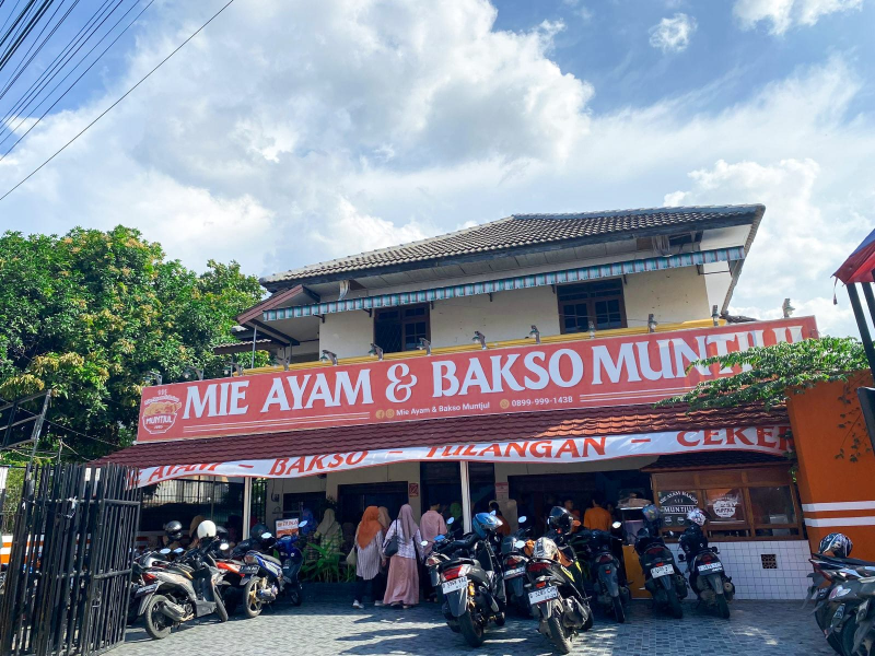 Mie Ayam Muntjul Kisamaun